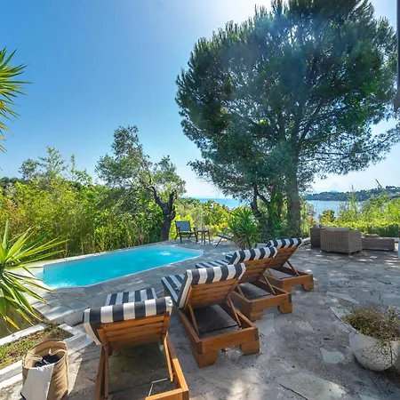 Tresor Boutique Kolios