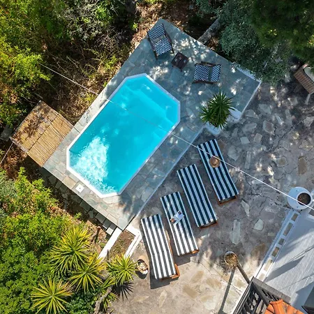 Tresor Boutique Villa *